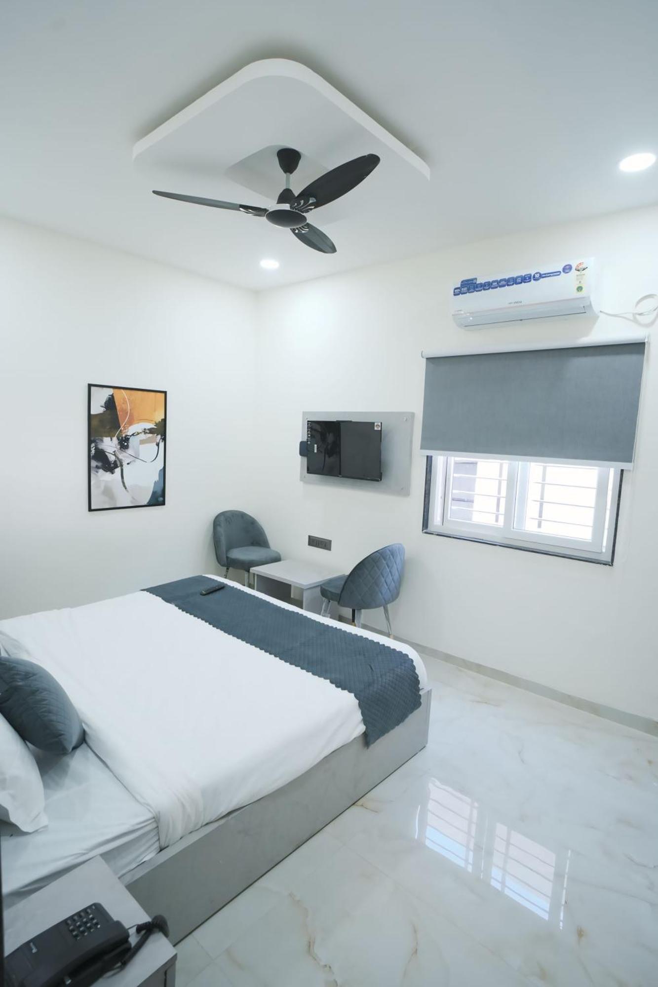 Hotel Sky City Nagpur Exterior photo